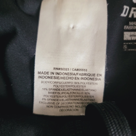 Nike Dri Fit Shorts S - Picture 4 of 8
